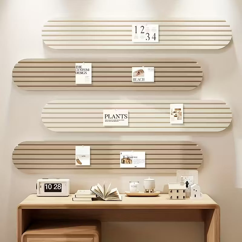 SoftStrips™ Zelfklevende Vilt Wandpanelen (4 stuks) | Geluidsdempend & Prikbord in één