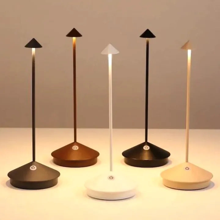 ClarityGlow | Draadloze LED Tafellamp