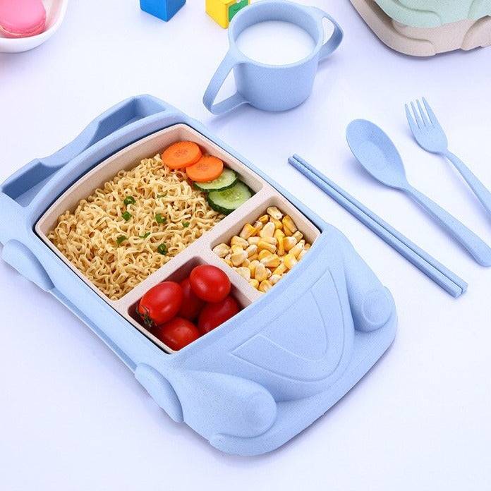 AutoBento™ Kids Lunchbox | Compleet Lunchsetje met Beker, Bestek & Auto-Vorm