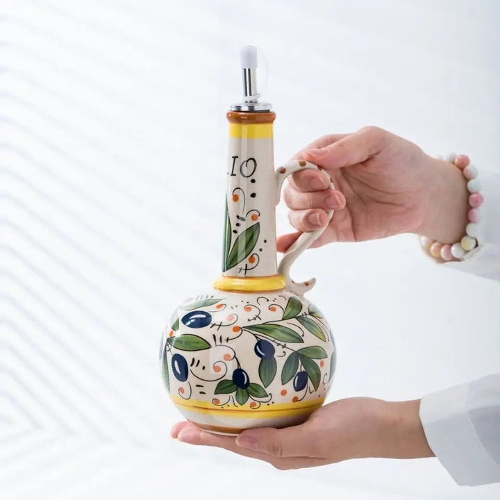 Toscaanse Olijfoliefles | Handgeschilderd Keramiek | 700 ml