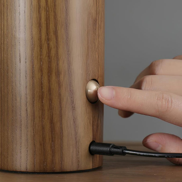 Diapole | Vintage Tafellamp van Massief Essenhout & Acryl – Dimbare LED Verlichting