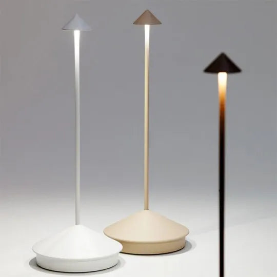 ClarityGlow | Draadloze LED Tafellamp