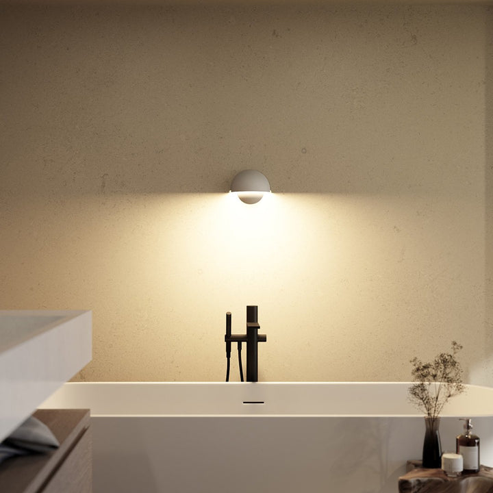 Orion™ LED Wandlamp | Draadloos of Met Kabel | Warm Sfeervol Licht voor Binnen & Buiten