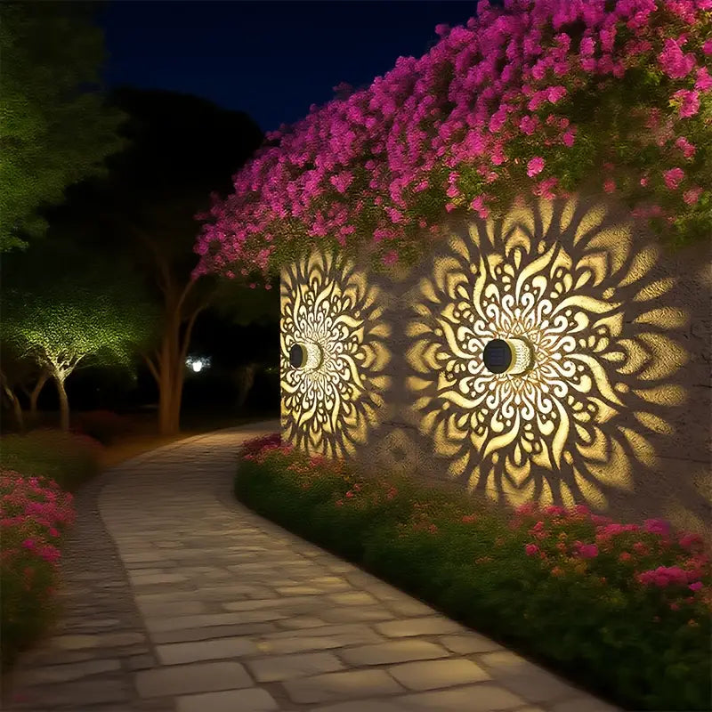 2 Stuks Solar Wandlampen Buiten | Decoratieve LED Tuinverlichting met Warm Licht