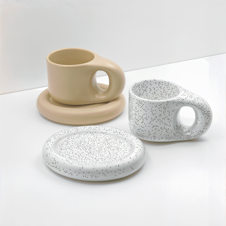 Japandi Handgemaakt Porseleinen Set | Minimalistisch Geometrisch Design | Beker & Schotel