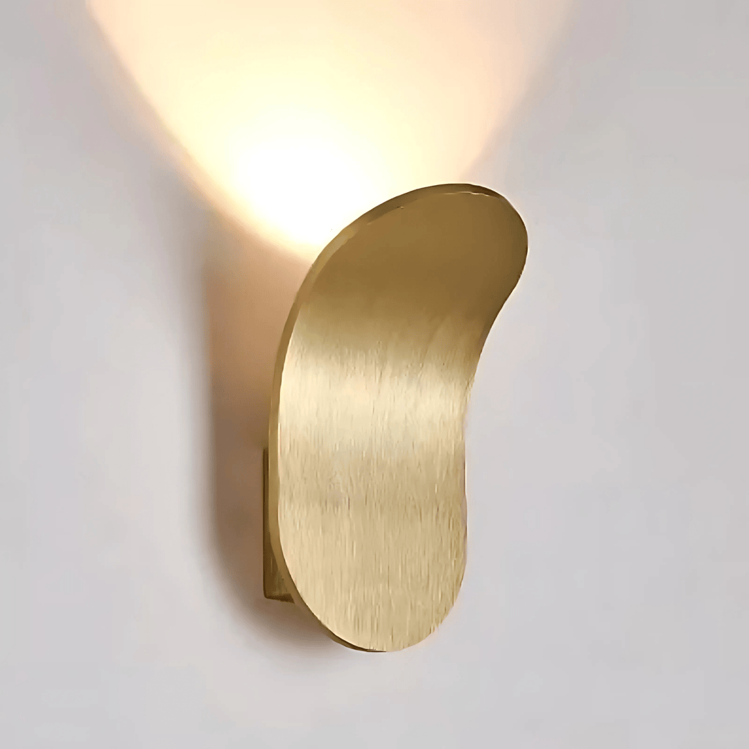 Kallio Wandlamp | Elegante metalen wandlamp met geborstelde afwerking