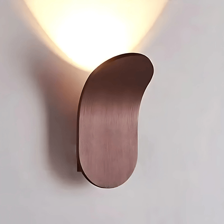 Kallio Wandlamp | Elegante metalen wandlamp met geborstelde afwerking