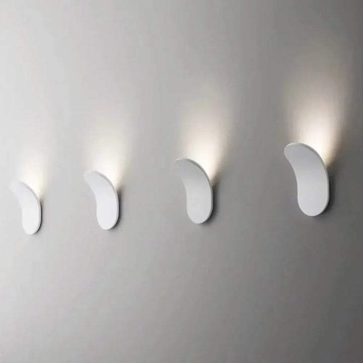 Kallio Wandlamp | Elegante metalen wandlamp met geborstelde afwerking