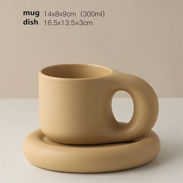 Japandi Handgemaakt Porseleinen Set | Minimalistisch Geometrisch Design | Beker & Schotel