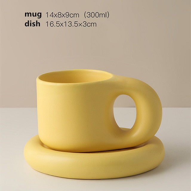 Japandi Handgemaakt Porseleinen Set | Minimalistisch Geometrisch Design | Beker & Schotel